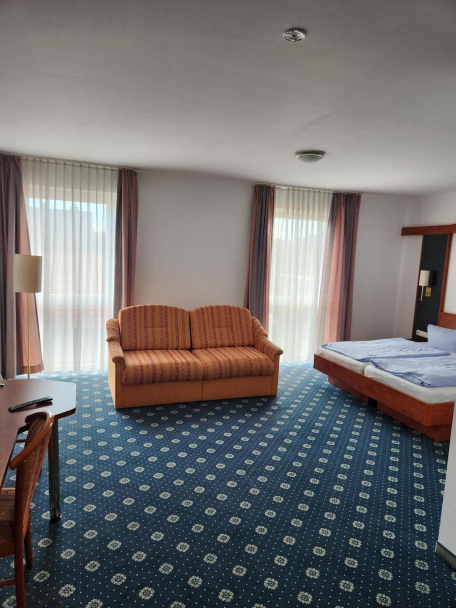 Hotel Hoyers In Pinneberg Prisdorf Εξωτερικό φωτογραφία